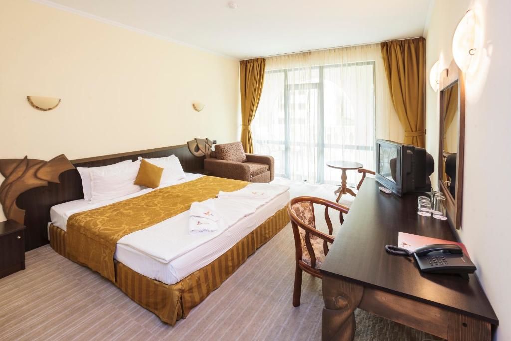 Отель Babylon Hotel Солнечный Берег